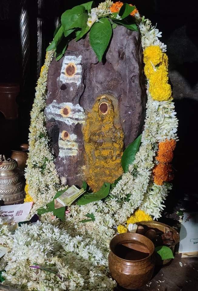 yaganti-temple-god